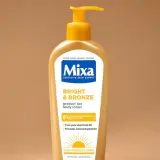 Mixa Bright & Bronze – balsam do ciała, który co przyspiesza opalanie. Skóra muśnięta słońcem od 4h, intensywnie nawilżona.