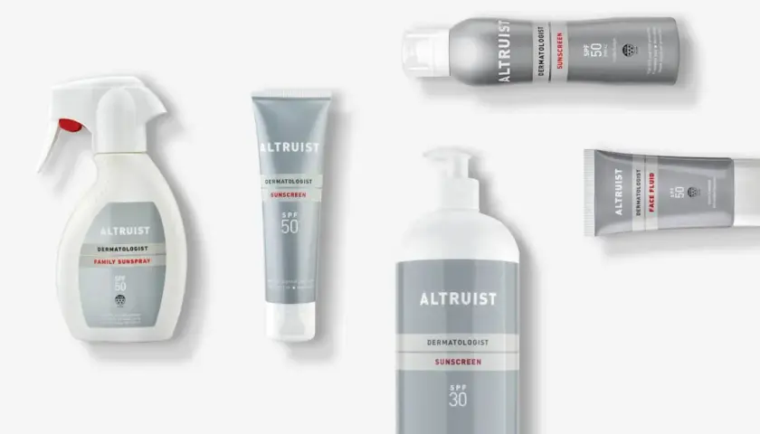 Kremy z filtrem SPF od Altruist – troska o skórę to prawdziwy altruizm. Zestaw zawiera spray, kremy i fluid.